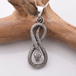 P1140 - 925 silver snake pendant