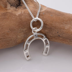 P1014 - 925 silver horseshoe pendant