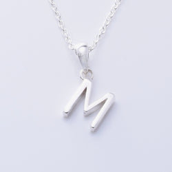 P1335 - M 925 silver initial pendant - M