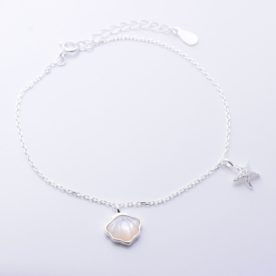 B072 - 925 silver and MOP sealife bracelet