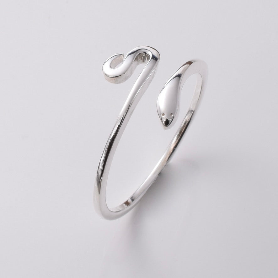 R253 - 925 silver snake ring