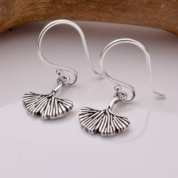 E856 - 925 silver ginkgo earrings
