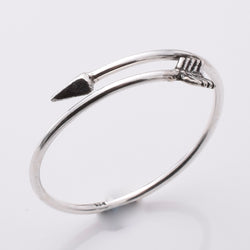 R287 925 silver arrow ring