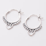E835 - 925 silver 10mm mandala earrings