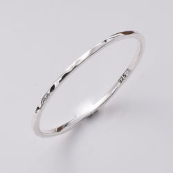 R262 - 925 silver hammered band ring