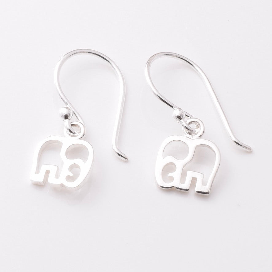 E881 - 925 silver elephant outline earrings