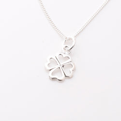 P1258 - 925 silver four leaf clover pendant