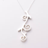 P683 - Silver triple branch pendant on 18" trace chain