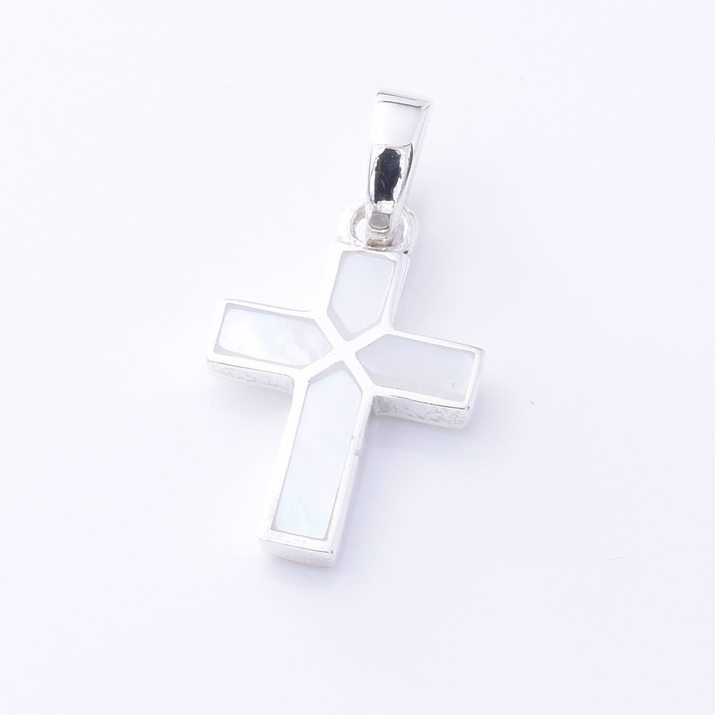 P1302 - 925 silver MOP cross pendant