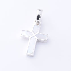 P1302 - 925 silver MOP cross pendant