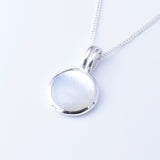 P1273 - 925 silver MOP oval pendant