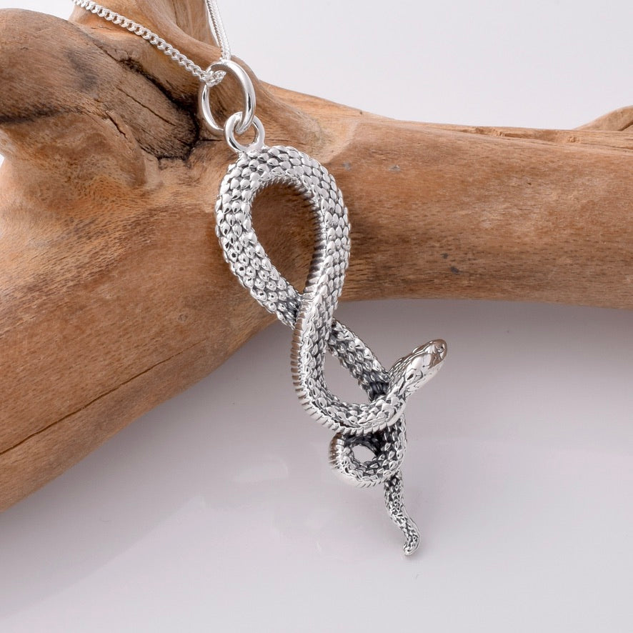 P1018 - 925 silver coiled snake pendant