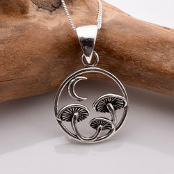P1198 - 925 silver toadstool pendant