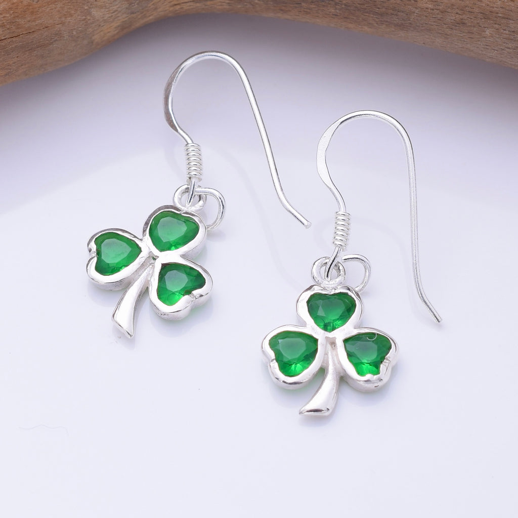 E919 - 925 silver green CZ clover earrings