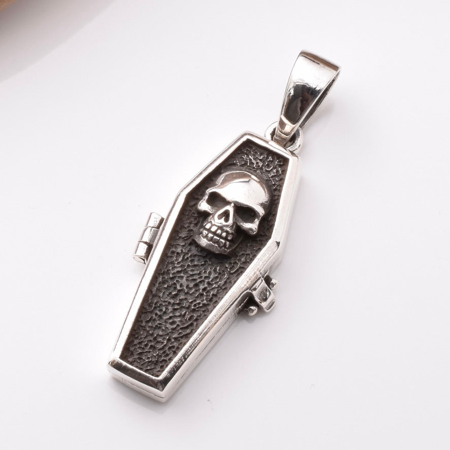 P1211 - 925 silver skull coffin locket