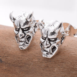 S839 - 925 silver El Diablo stud earrings