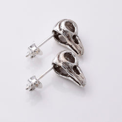 S786 - 925 Silver raven skull stud earrings