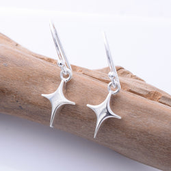 E936 - 925 silver north star earrings