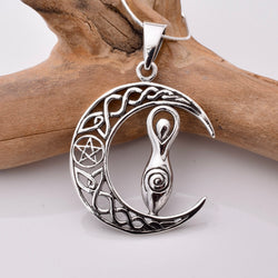 P1056 - 925 silver celtic mother earth pendant