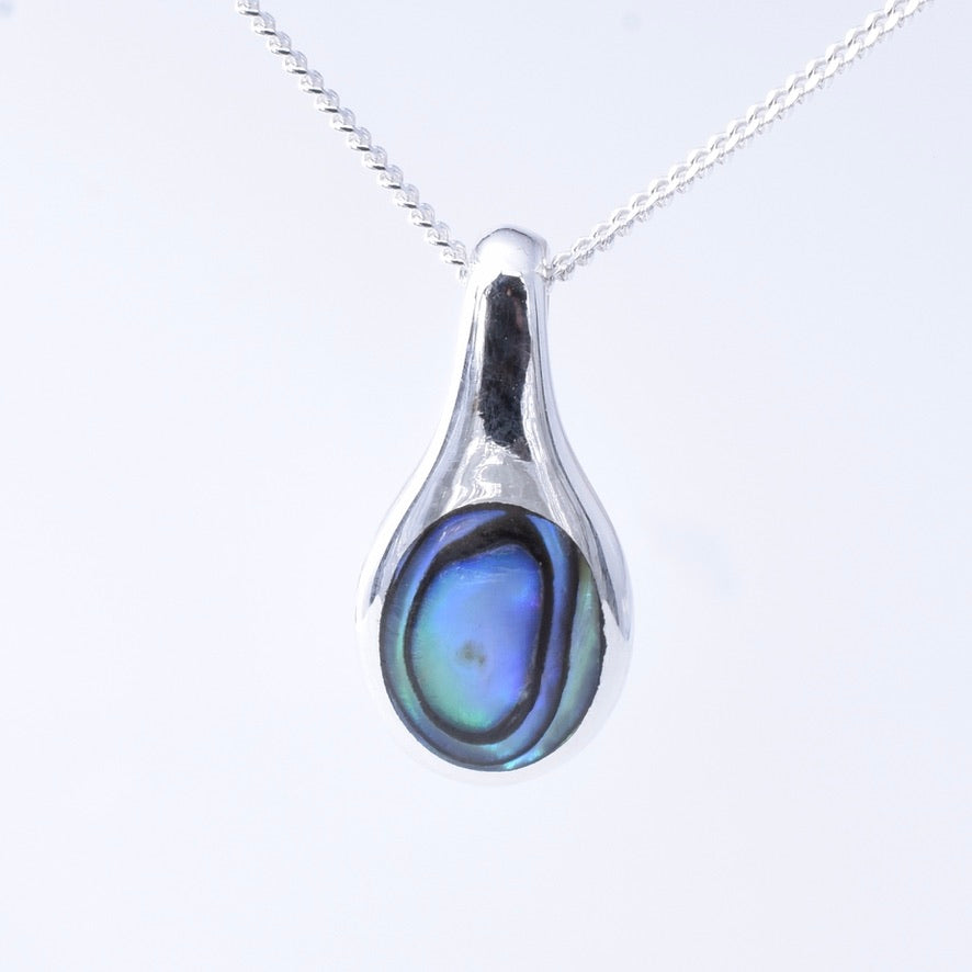 P1272 - 925 silver teardrop with abalone pendant