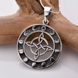 P1050 - 925 silver moonphase knot pendant