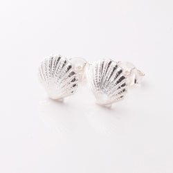 S1030 - 925 silver scallop stud earrings