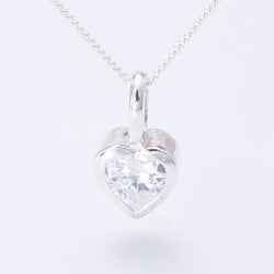 P1251- 925 silver sparkly heart CZ pendant