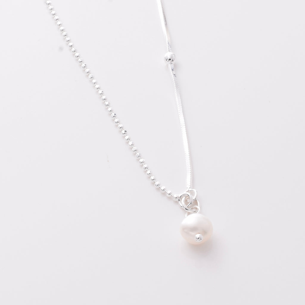 P1087 - 925 silver and pearl mixed chain necklace