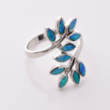 R320 - 925 silver and opal laurel ring