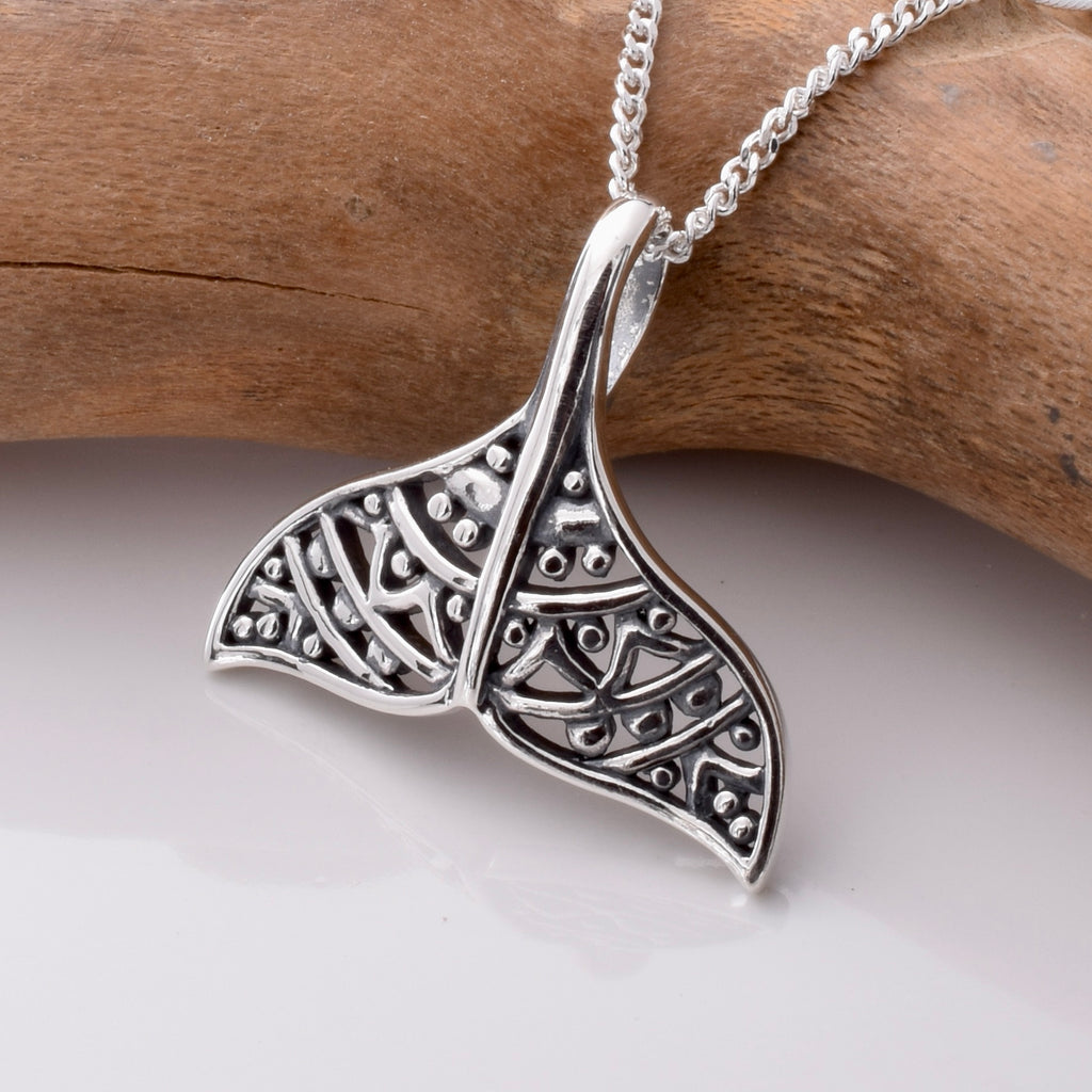 P1072 - 925 silver filigree whale tail pendant
