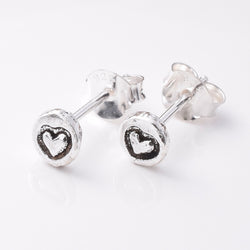 S798 - 925 silver heart disc stud earrings