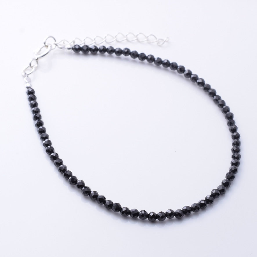 B084 - 925 silver spinel 2mm faceted bracelet