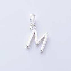 P1335 - M 925 silver initial pendant - M