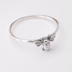R342 - 925 silver bee ring