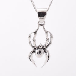 P1147 - 925 silver black widow pendant