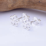 S1071 - 925 silver daisy flower stud earrings