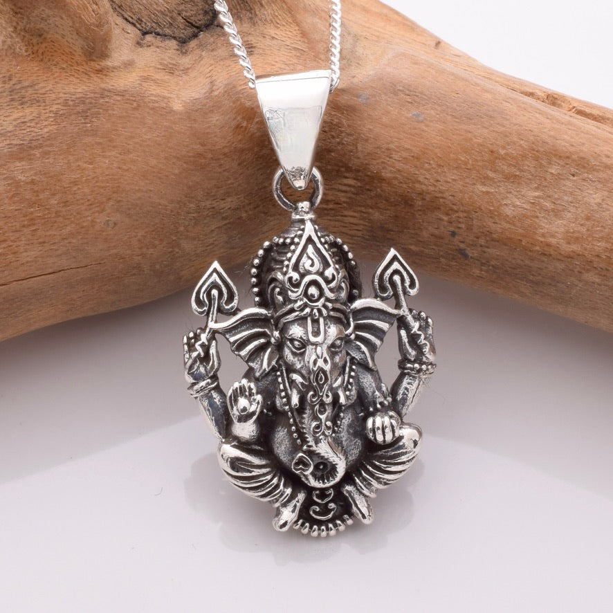 P1135 - 925 silver ganesh pendant