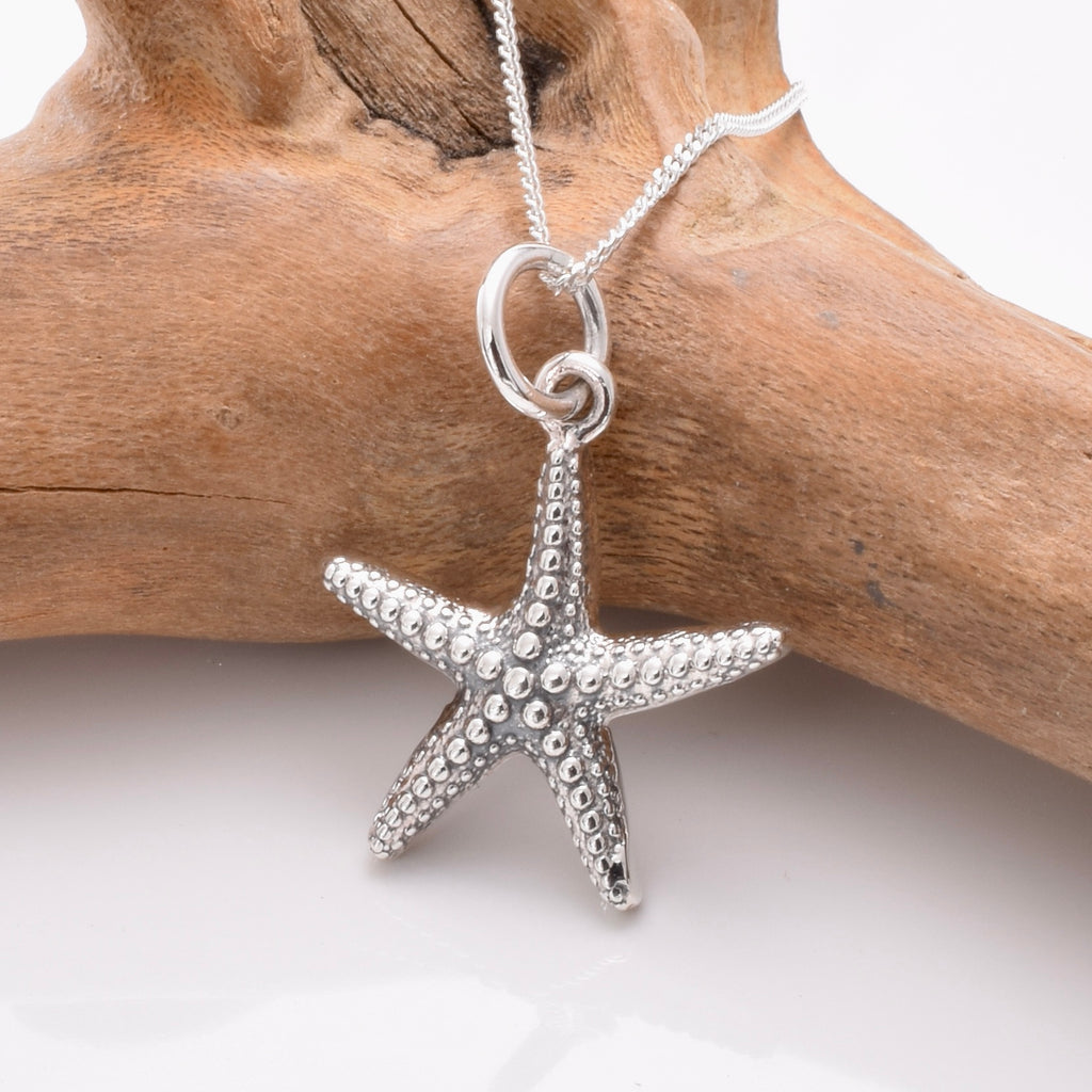 P1083 - 925 silver starfish pendant