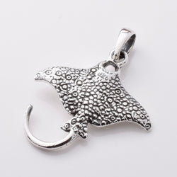 P1161 - 925 silver manta ray pendant