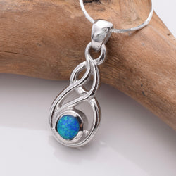 P1069 - 925 silver imm opal celtic pendant