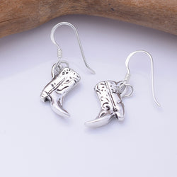 E921 - 925 silver cowboy boot earrings