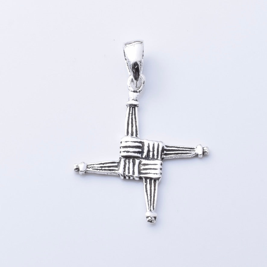 P1173 - 925 silver small Brigids cross pendant