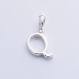 P1335 - Q 925 silver initial pendant - Q