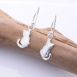 E933 - 925 silver cat silhoutte earrings