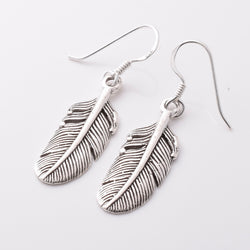 E751 - 925 Silver wide feather earrings