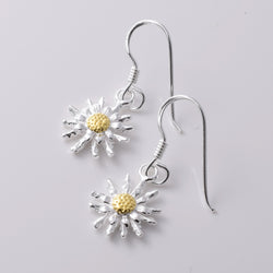 E807 - 925 silver and gold plate flower earrings