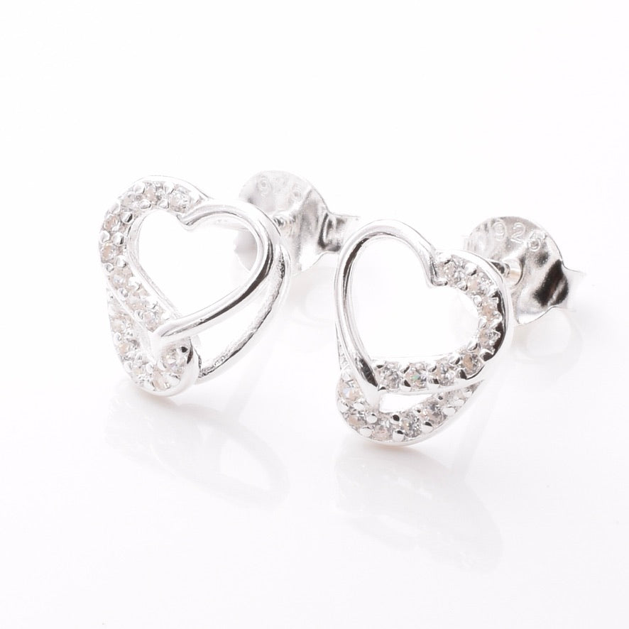 S1002 - 925 silver heart with cz stud earrings
