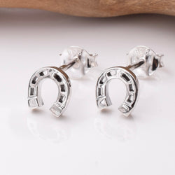 S970 - 925 silver horseshoe stud earrings