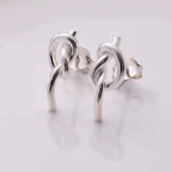 S946 - 925 silver stud earrings