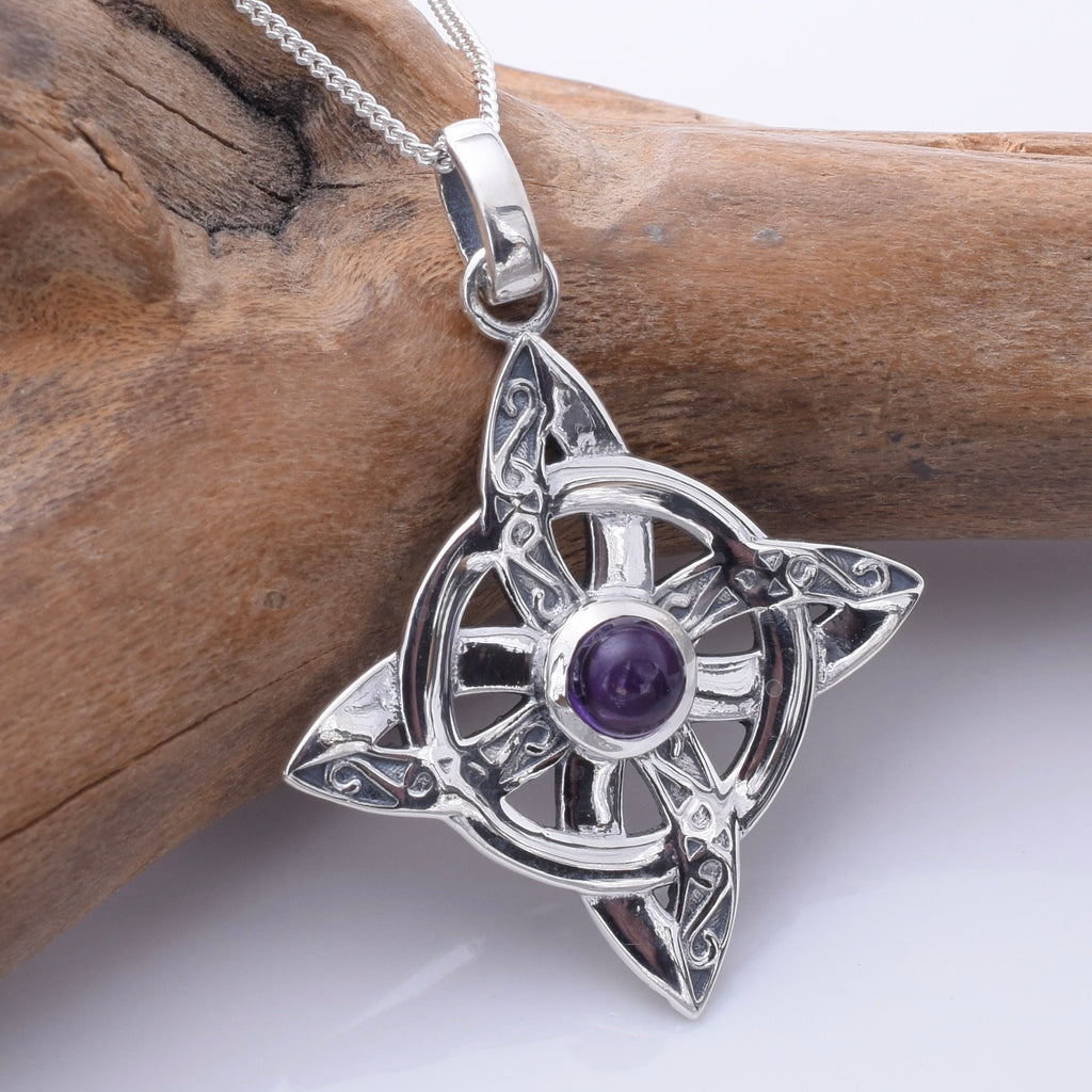 P1346 - 925 silver  witches knot amethyst pendant